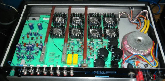 798315-musical-fidelity-b1-integrated-amplifier.jpg