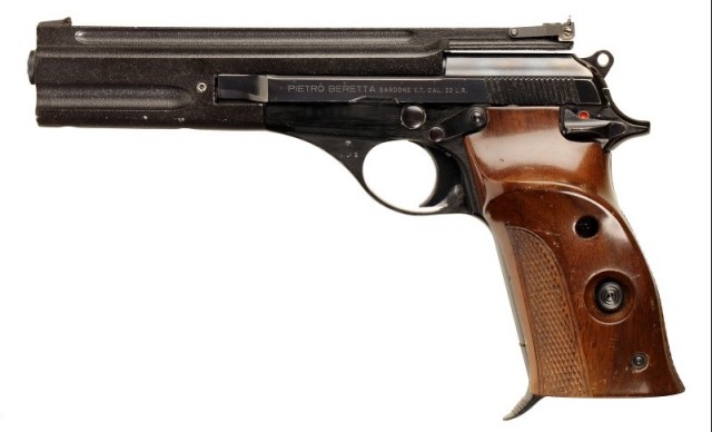 beretta 76.jpg